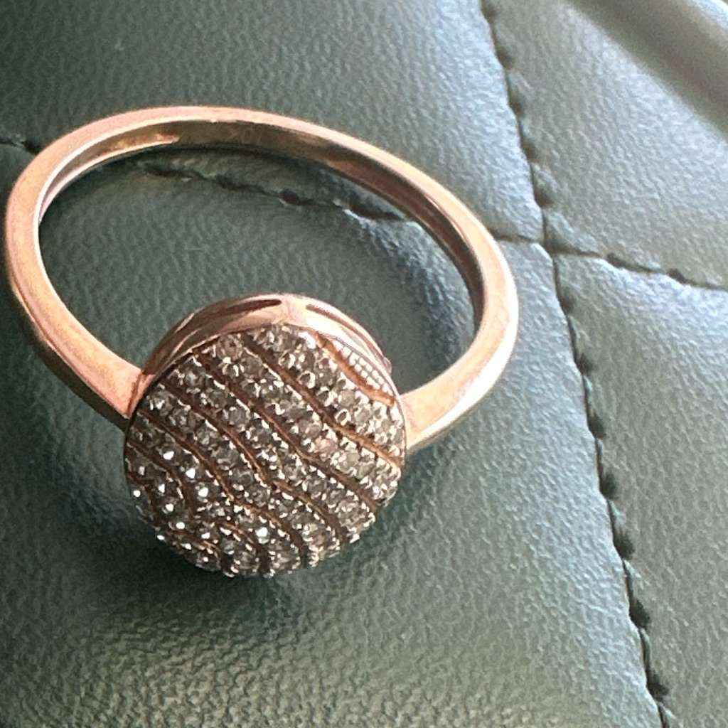 10k Rose Gold Diamond Ring